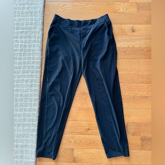 WOMENS ATHLETA PANTS SIZE 8 - Picture 1 of 4
